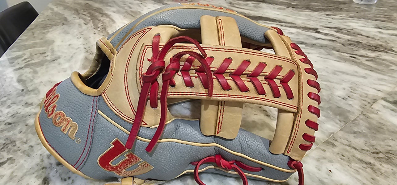 2022 Wilson RH Infield A2000 1785 Baseball Glove 11.75"