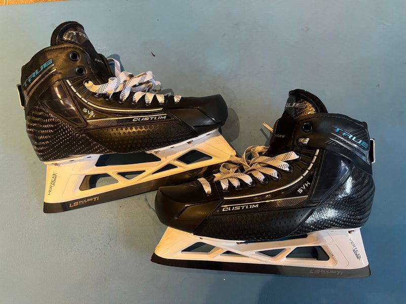 True 2 Piece Hockey Goalie Skates Regular Width Pro Stock 8 (Used)