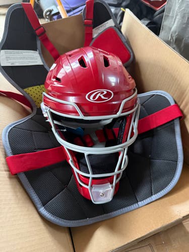 Red Rawlings Catcher's Set (New)