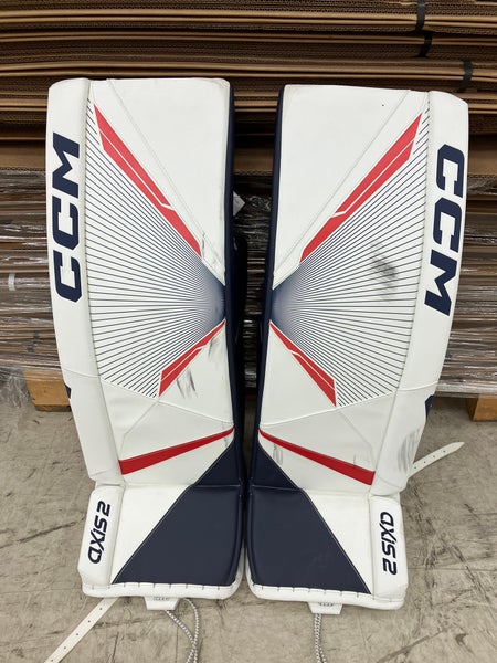 34" Senior CCM axis 2 Goalie Leg Pads (Used)
