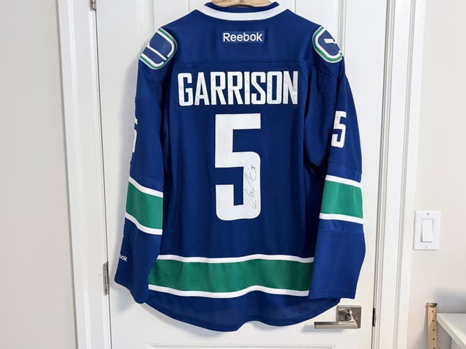 Authentic Reebok Vancouver Canucks Jason Garrison Autographed Jersey Size XL
