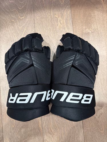 Bauer X (2024 Model) Gloves 15" (Used)