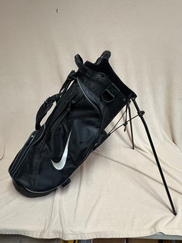 Men's Nike Bag (Used)