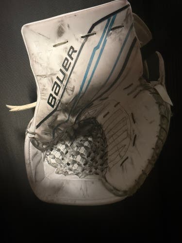 Bauer Supreme Shadow Full Right (Used)