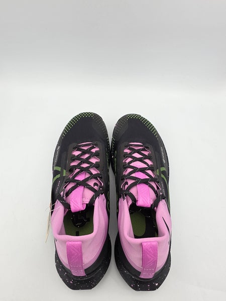 Nike Trail Black Running Shoes with Light Pink Accents WMNS) Nike React Pegasus Trail 4 GTX  main image 4