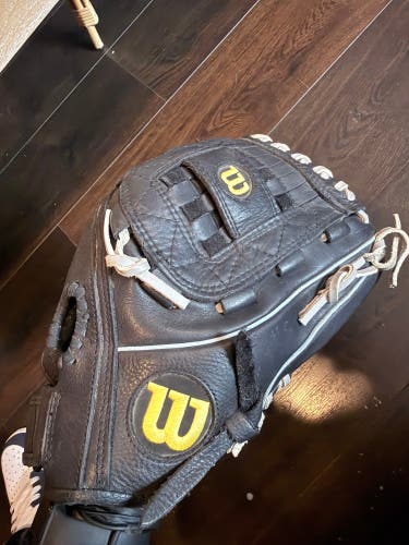 Wilson A730 RH Baseball Glove 13" (Used)
