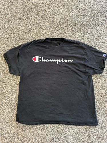 Champion Shirt XL