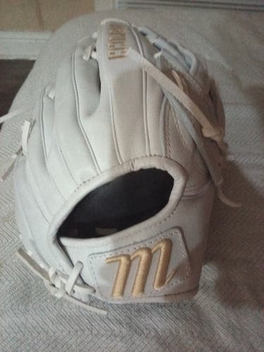 2022 Marucci RH Infield Magnolia Baseball Glove 12.75" (New)