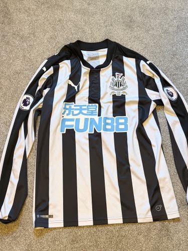 Newcastle United Long Sleeve Home Shirt