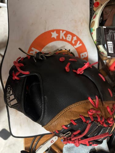 Adidas TS1200FBR RH First Base Baseball Glove 12" (Used)