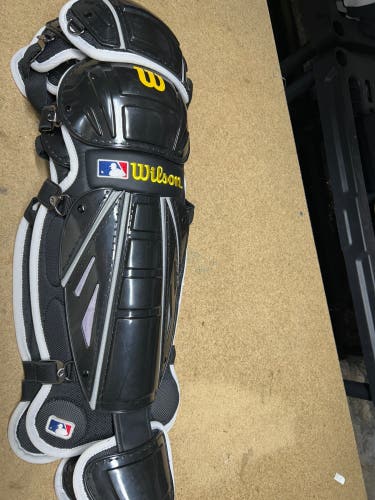 Wilson Catcher's Leg Guard (New)