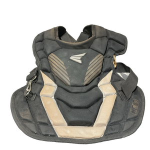 Used Easton BLACK CHEST GUARD YOUTH 9-12 Catchers Chest Protector Black Youth 11834-S000049419