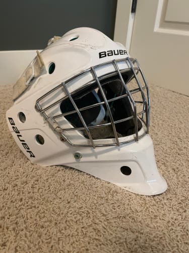 Senior Large 2013 Bauer NME 4 Goalie Mask (Used)