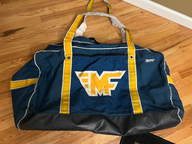 Mid Fairfield Hockey Bag