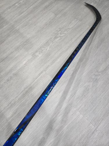 NEW! Bauer Twitch: Right 70 Flex Zegras Curve
