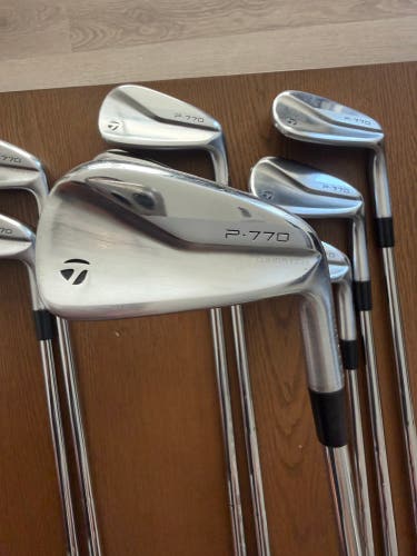 TaylorMade P770 - RH  Iron Set - Stiff Flex - 4i-GW