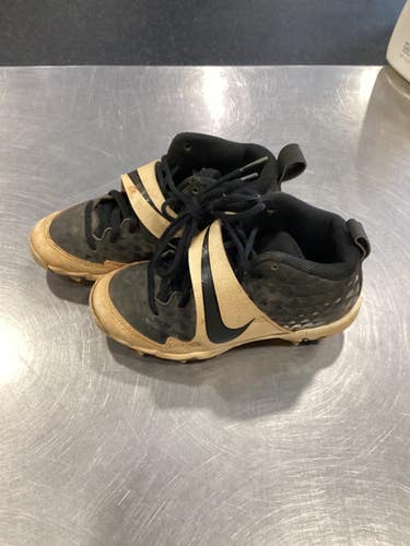Used Nike BASEBALL CLEATS BB/SB Cleats Black Youth 13.0 11884-S000061113