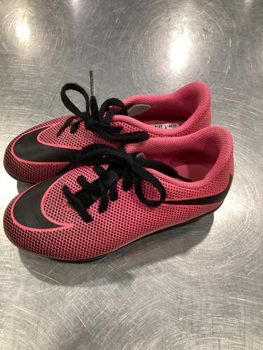 Used Nike Soccer Cleats Pink Youth 11.0 11884-S000059473