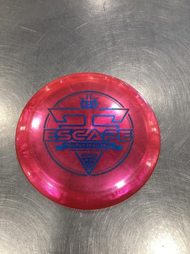 Used Dynamic Discs ESCAPE Disc Golf Driver Red 166g 11884-S000058801