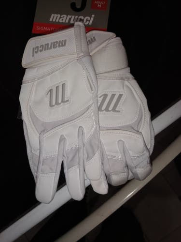 Adult Medium Marucci Signature Batting Gloves (New)