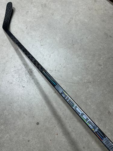 65 Flex Custom P88 Senior CCM RibCor Trigger 6 Pro Right Hand Hockey Stick Pro Stock (Used)