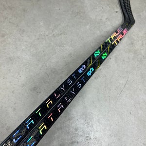 2 PACK 85 Flex Custom P28 Senior True Catalyst 9x3 Left Hand Hockey Stick Pro Stock (New)
