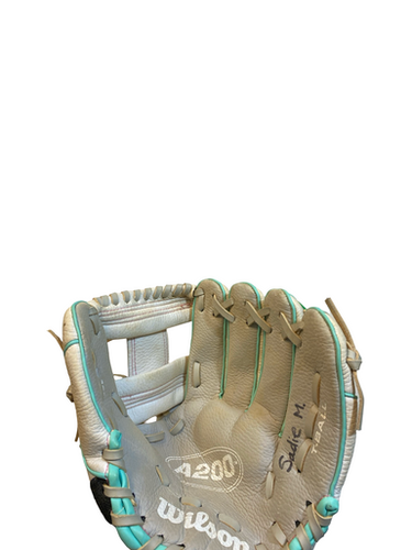 Used Wilson A200 BB/SB Glove RH Throw White 10" 11706-S000375185