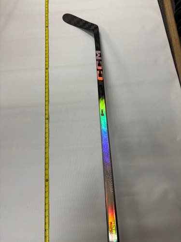 Junior CCM JetSpeed FT8 Pro Left Hand Hockey Stick P28 40 Flex (New)