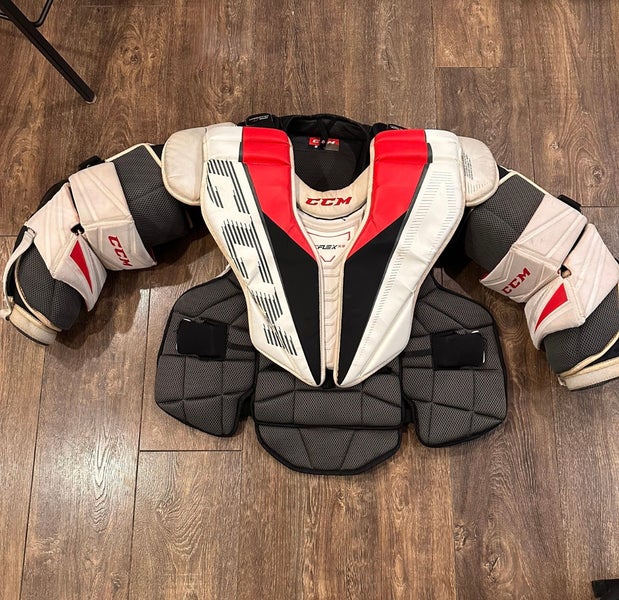 Medium CCM EFlex 5.9 Goalie Chest Protector (Used)