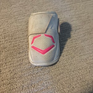 White Senior EvoShield Elbow Guard Elbow Protection (Used)