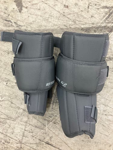 Intermediate Warrior Ritual GT  2 Goalie Knee Pads (New)