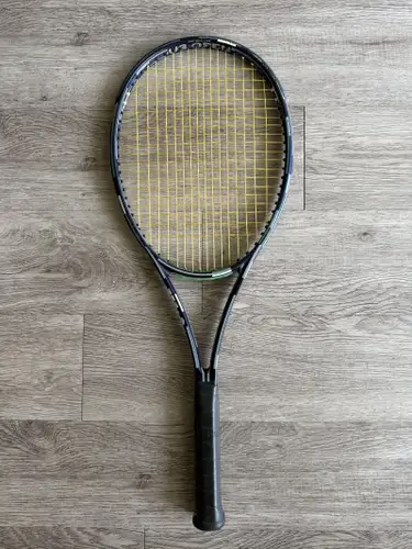 Wilson Blade 98 V9 US Open (16X19) | Gripsize 4 1/4 | Good Condition