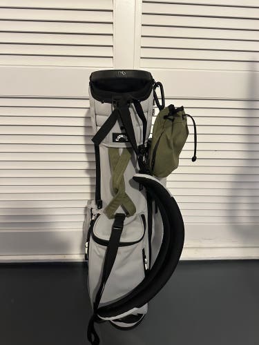 Jones Sports Co Trouper 3.0 Golf Stand Bag Moon Grey/Olive w/ Olive Rangefinder pouch