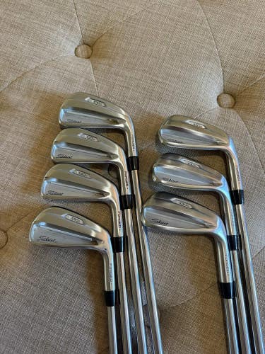 Titleist 2021 T100s Iron Set 4-PW DG 105g S300 Stiff Flex Standard NICE