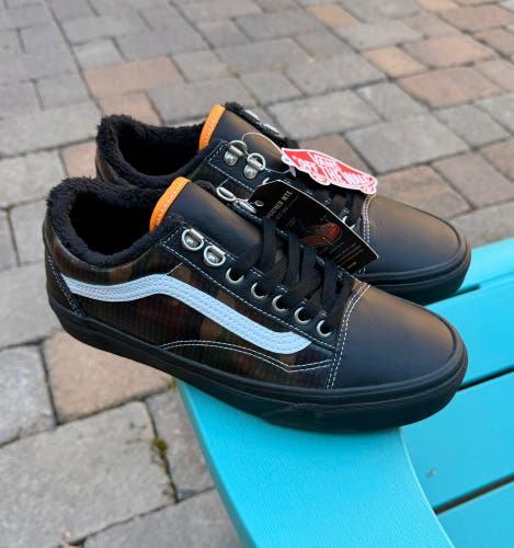 VANS Old Skool MTE Black/Camo All Weather Sneakers - Unisex Women’s 8.5; Men's 7