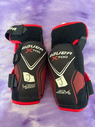 Bauer X 700 junior large elbow pads,(Used)