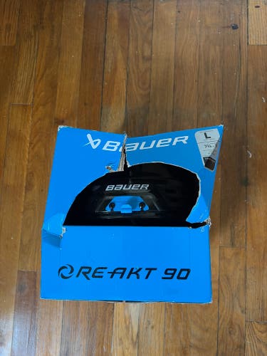 Large Bauer Re-Akt 90 Helmet (New)