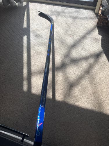 Intermediate Bauer Nexus Tracer Right Handed Hockey Stick P90TM 70 Flex Pro Stock (New)