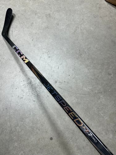 85 Flex P29 Senior CCM Jetspeed FT7 Pro Right Hand Hockey Stick Pro Stock (Used)