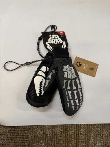 Crab Grab 2026 Slap Mitten Reflective Bones Size Large NWT