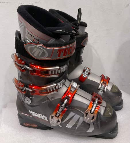 Mondo 26 Men's Tecnica All Mountain Vento 6 Ski Boots (Used)(SY2942)