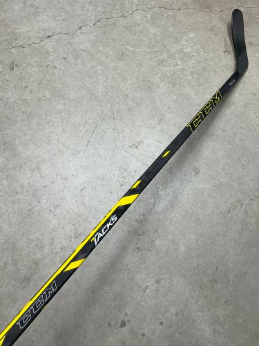 100 Flex P88 Senior CCM Tacks Left Hand Hockey Stick Pro Stock NHL
