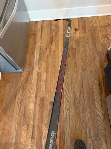CCM JetSpeed FT3 Pro RH P28 65 Flex Hockey Stick (Used)