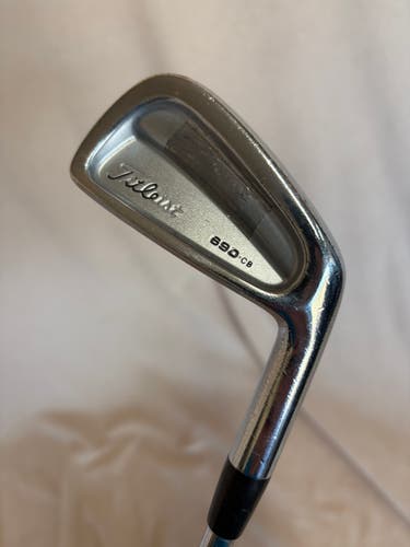 Men's 4 iron Titleist 690 CB Right Handed Uniflex Steel Shaft 39" (Used)