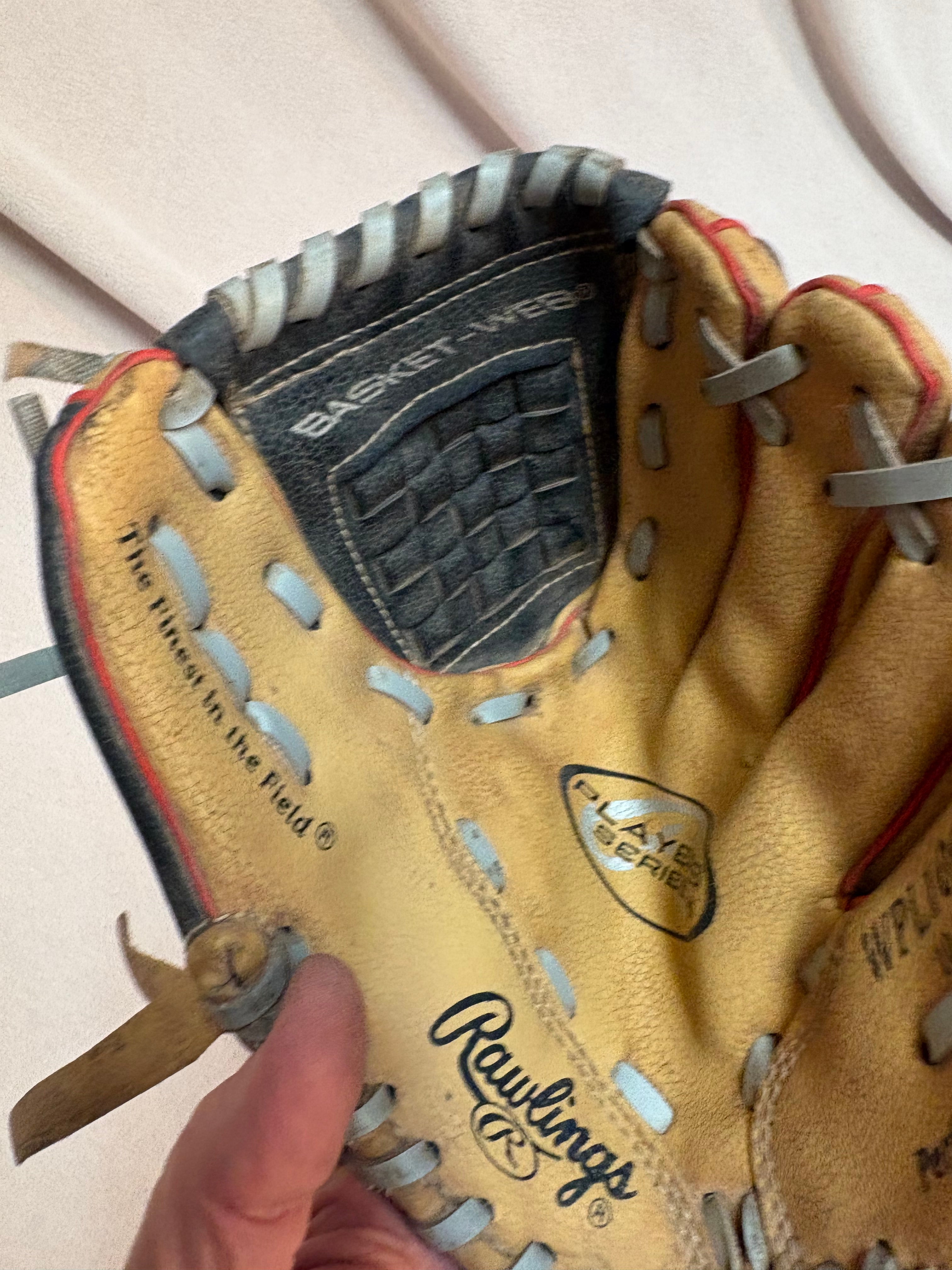 RH Rawlings Derek Jeter Baseball Glove 10