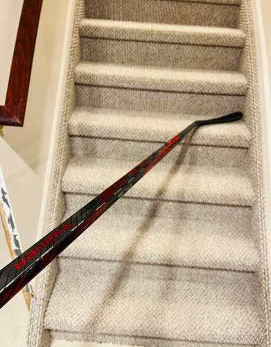 Bauer Pulse RH P28 77 Red (New) Senior