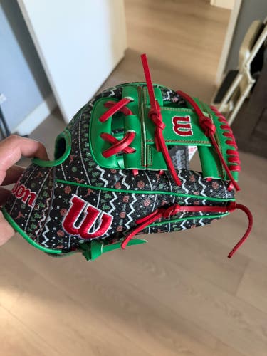 Wilson A2000 RH Infield Baseball Glove 11.5" (New)