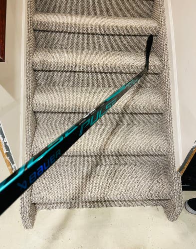 Bauer Pulse LH P28 77 (New) Senior