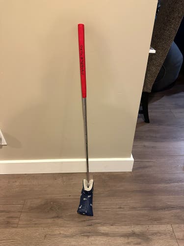 Men's TaylorMade TP HYDROBLAST SOTO Blade Right Handed Putter 35" (Used)