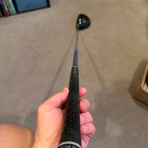 Men's 2021 Wilson Staff D9 Right Handed Driver Regular Flex 10.5 Loft 44.75" (Used)